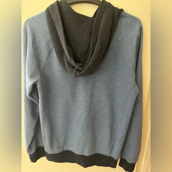 BILLABONG Pre Loved Men’s Size S Vintage? Zip-Up Hooded Sweatshirt. Very Comfy. - Picture 2 of 7